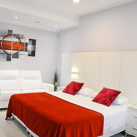 La Villa Blanca Hotel