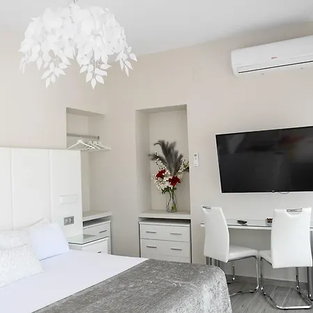 Hotel La Villa Blanca